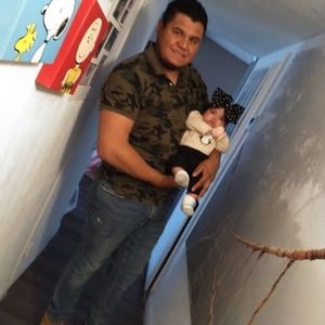 Meet your Posher, Andres